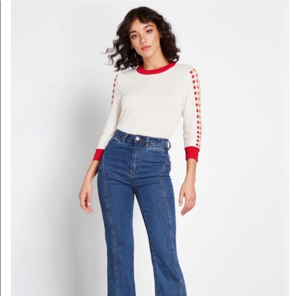 Mod cloth sweater with 70’s style flair! NWT